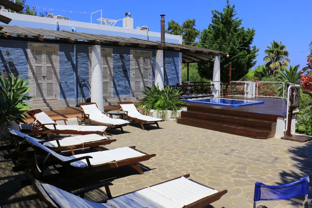 Cala Cavone Guest House Ponza Exterior photo