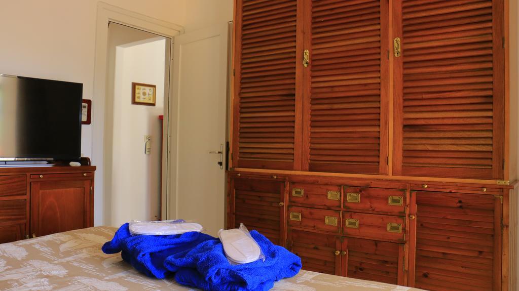 Cala Cavone Guest House Ponza Exterior photo