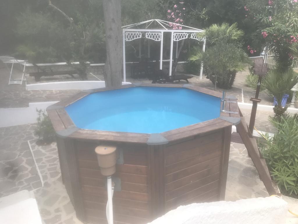 Cala Cavone Guest House Ponza Exterior photo